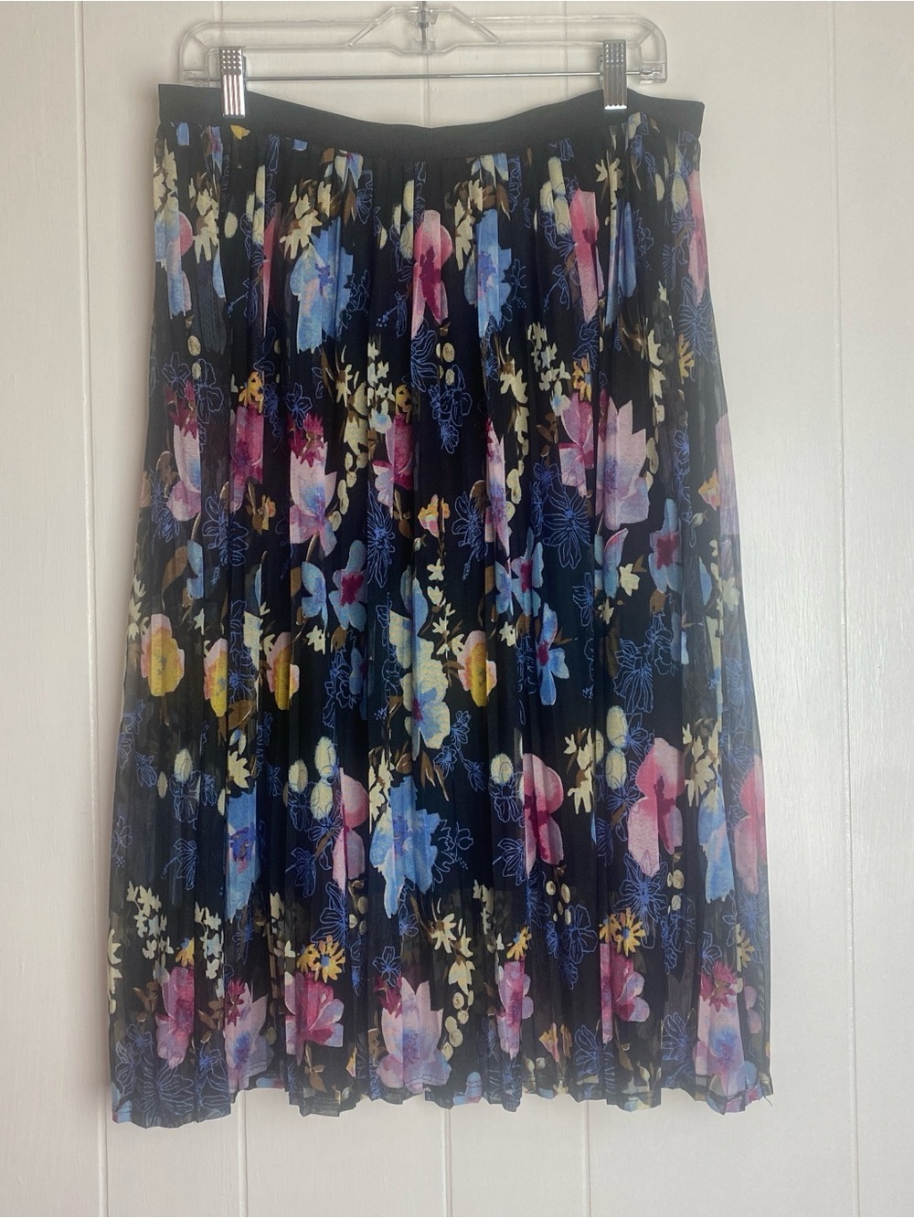 Ava & Viv Black Pleated Midi Skirt with Pink‎ Blue & Yellow Florals SKU A126